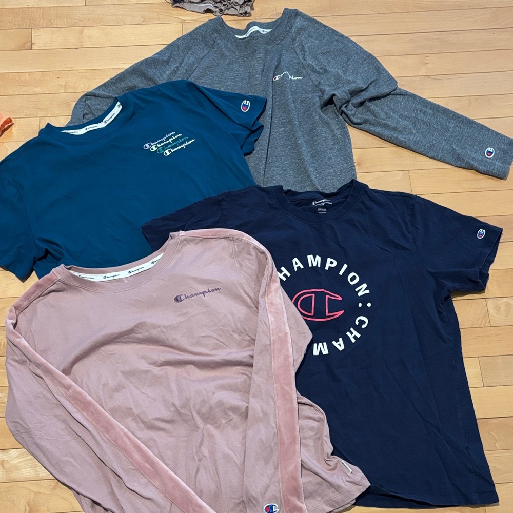 Lot of 4 Champion tops